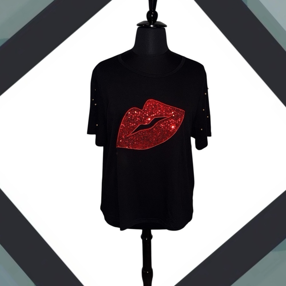 NWT Black T-Shirt with Red Glitter Lips Plus 4X